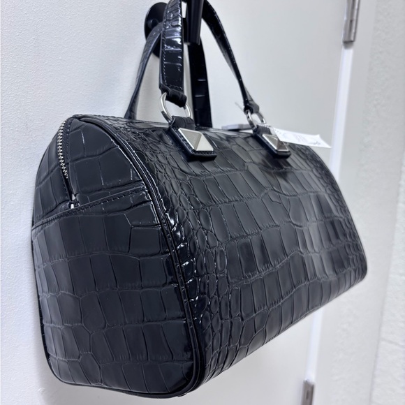 NWT Michael Kors Grayson Black Medium Crocodile-Embossed Leather Duffel Satchel - Picture 5 of 13